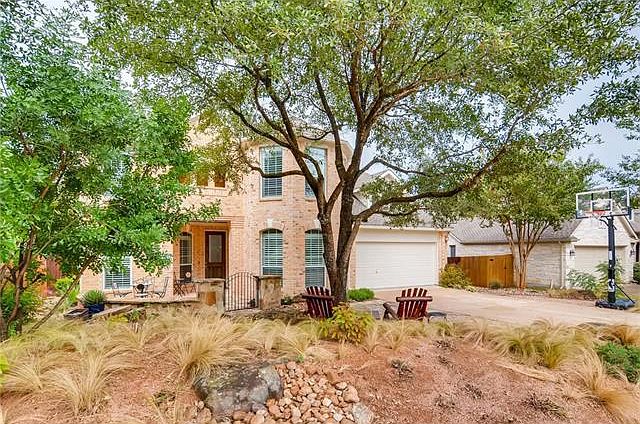 2nd image of 8208 Endeavor Cir