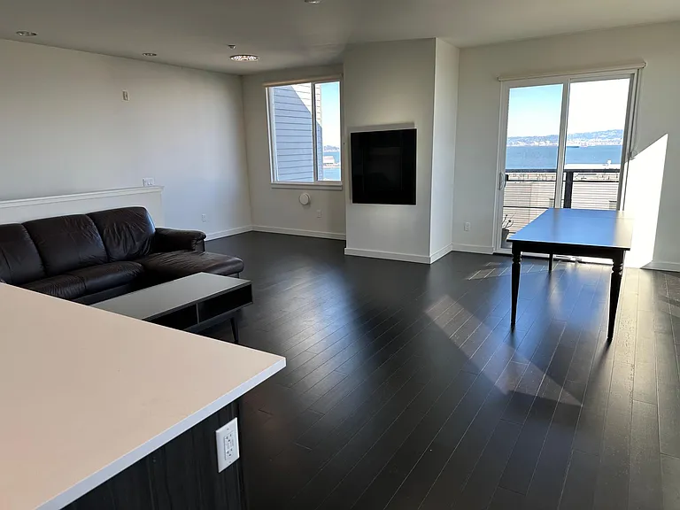 50 Jerrold Ave #409 — Photo 8