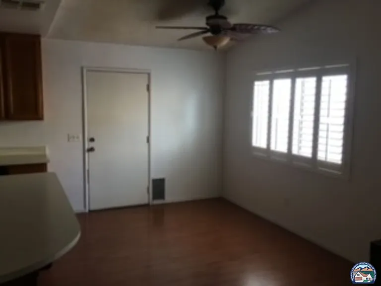 751 Maple Ave #751 — Photo 3