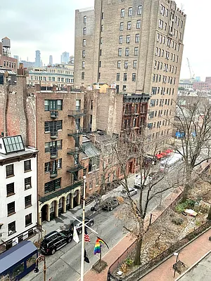 Rented by Compass | media 11