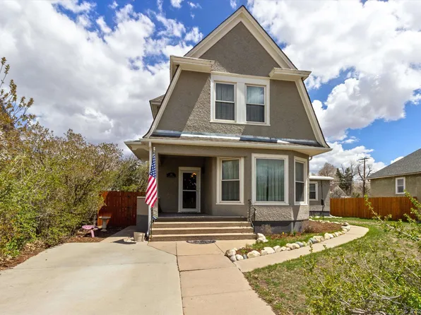 707 S 4th St, Laramie, WY 82070