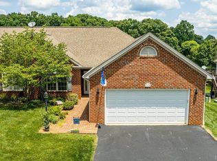 1114 Club Ter, Forest, VA 24551