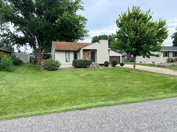 6703 NW 5th St, Des Moines, IA 50313