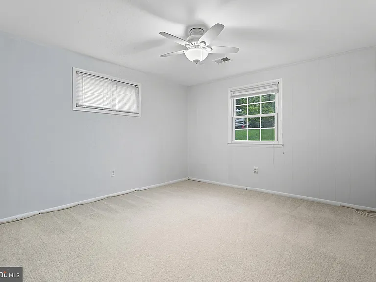 5023 King Richard Dr — Photo 23