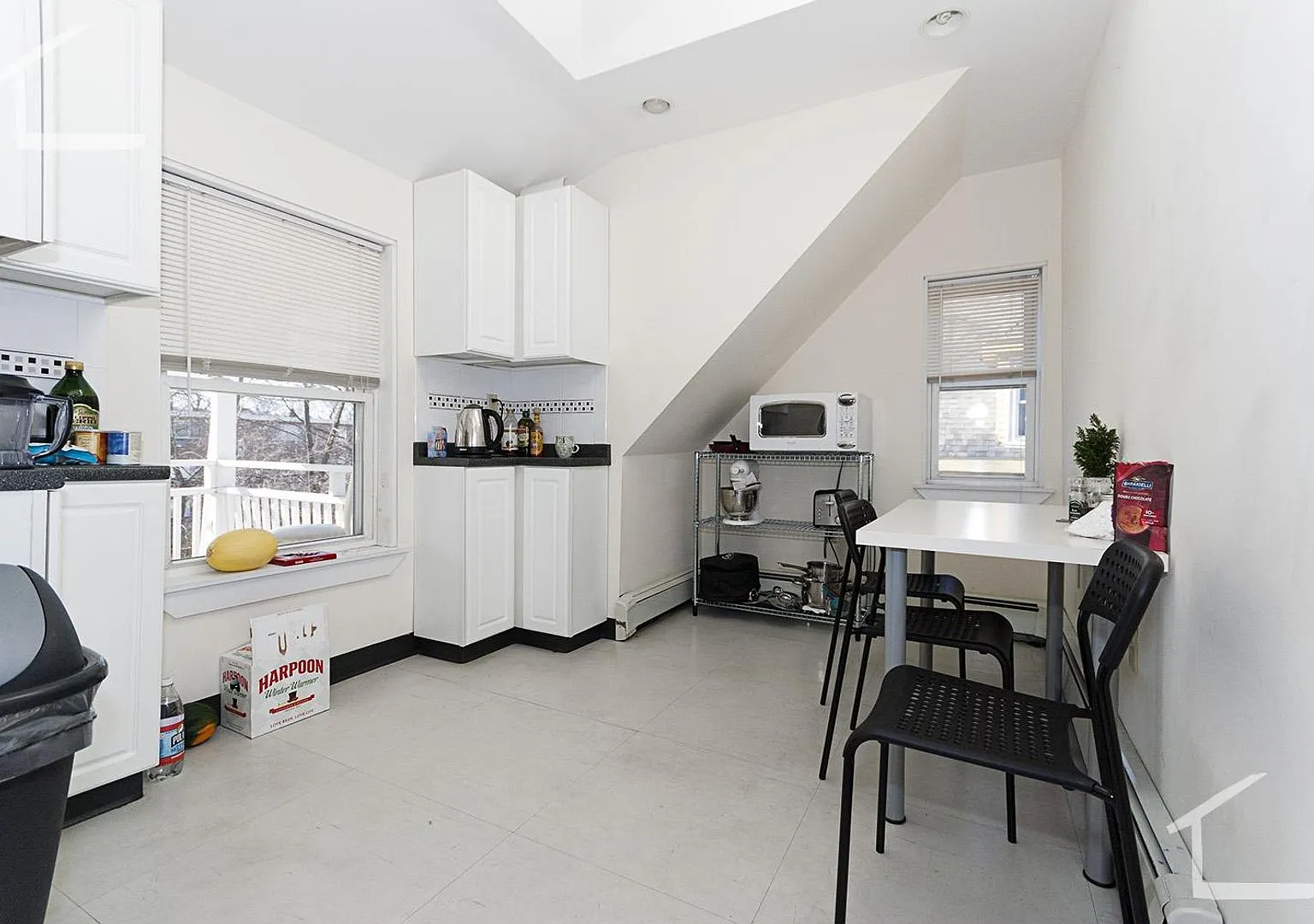 Nice 2 bed near BU with in-unit laundry! — Photo 1