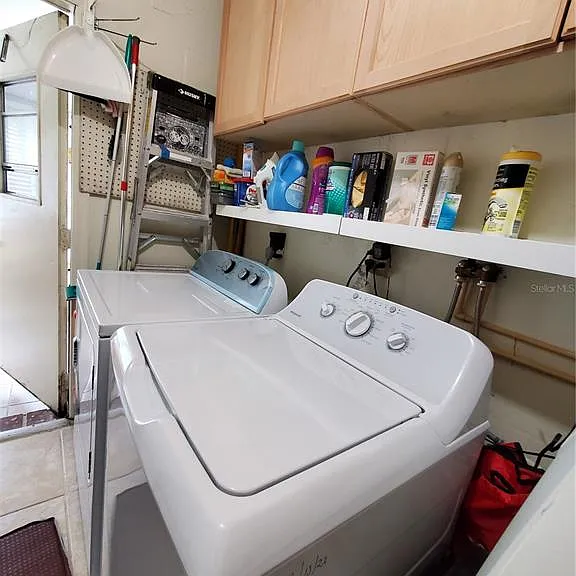 403 Finchley Ct #B — Photo 27