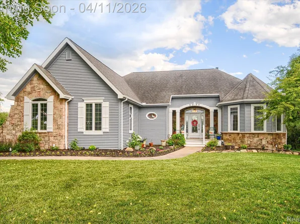 9254 Willowgate, Goodrich, MI 48438