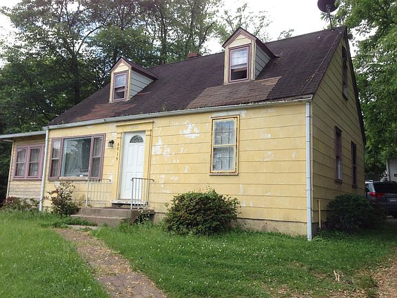 2nd image of 6919 Old Dominion Dr