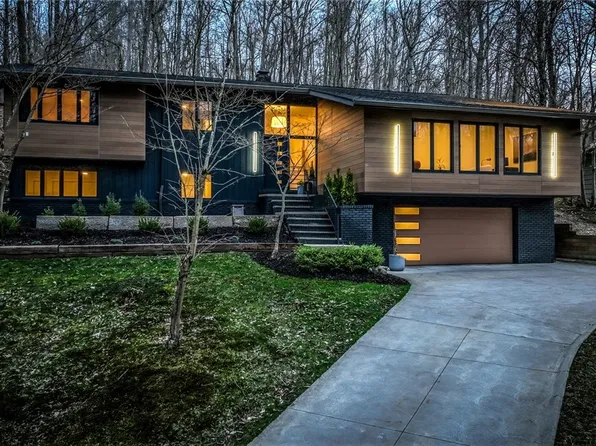 10714 Glen Forest Trl, Brecksville, OH 44141