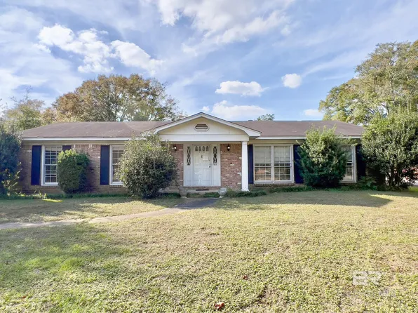 524 Hillcrest Rd, Mobile, AL 36608