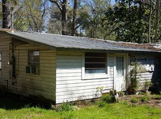 529 5th St, Chipley, FL 32428