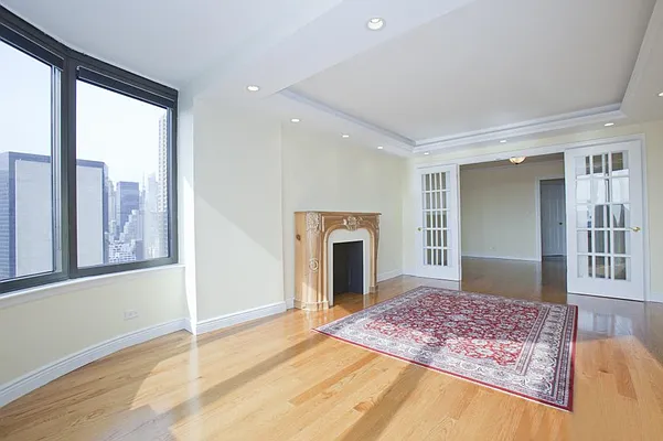 Rented by Olshan Realty | media 3