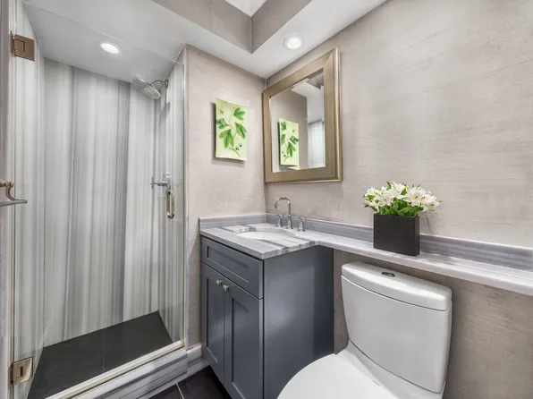 201 East 77th Street image 9 of 12