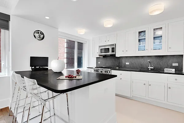 Rented by Compass | media 4