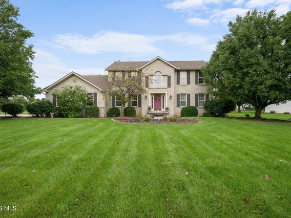 22119 W Bittersweet Ln, Curtice, OH 43412