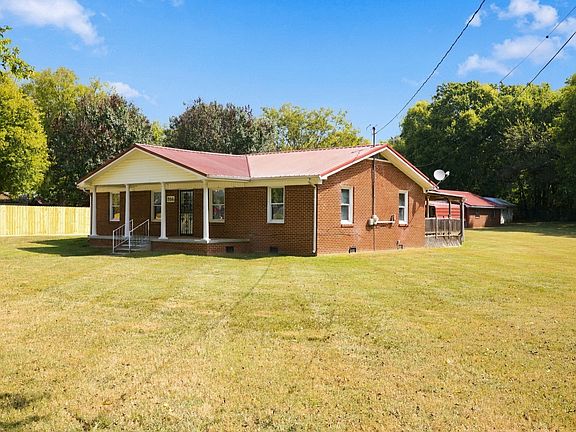 5th image of 204 Canaan Rd