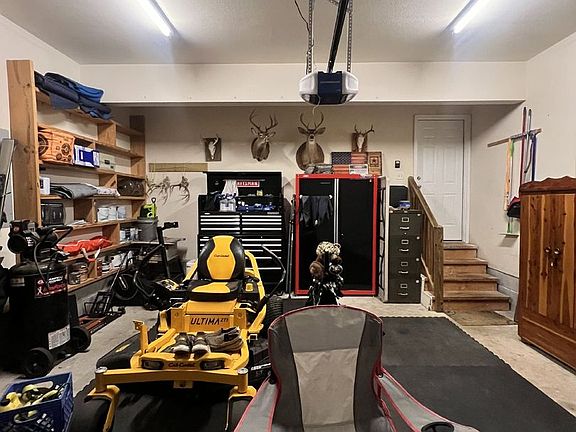 3rd image of 7475 British Rd