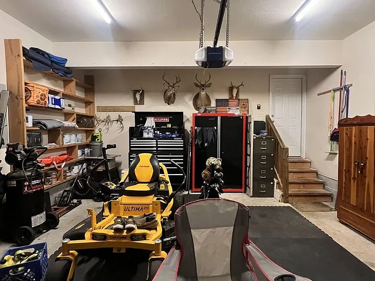 7475 British Rd — Photo 3