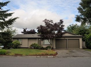 11240 NE 141st Pl, Kirkland, WA 98034