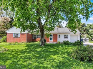65 Confederate Dr, Gettysburg, PA 17325