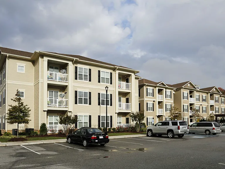 Briton Trace Apartments — Photo 12