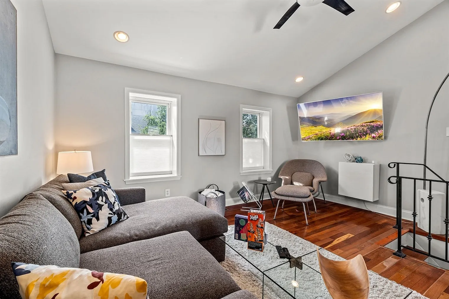 2 bed, 2.0 bath, $5,578 — Photo 1