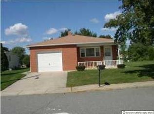 286 Harrington Dr N, Toms River, NJ 08757
