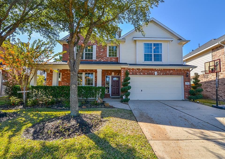 1st image of 17707 Mystic Bluff Ln