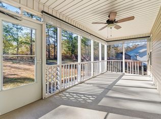 235 Highcroft Cir, Benson, NC 27504