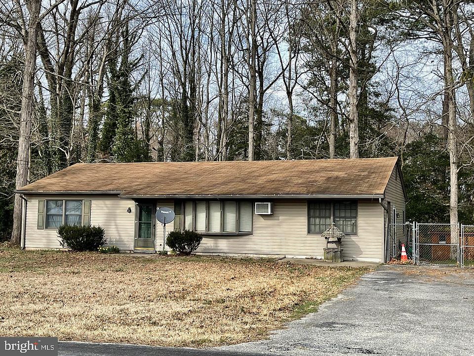 1st image of 25965 Butler Branch Rd