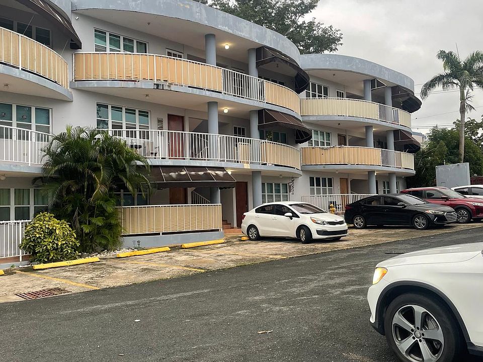 1st image of 452 Calle 36 SW #203