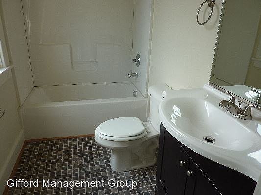 5th image of 1248 Westover Ave APT 8