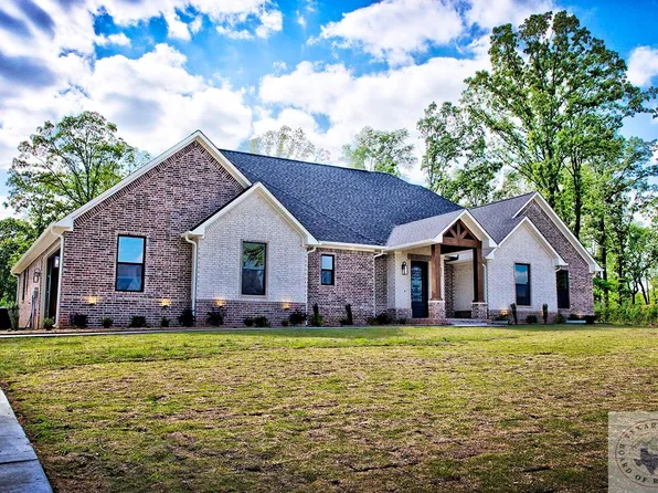 1477 Akin Rd, Texarkana, TX 75503