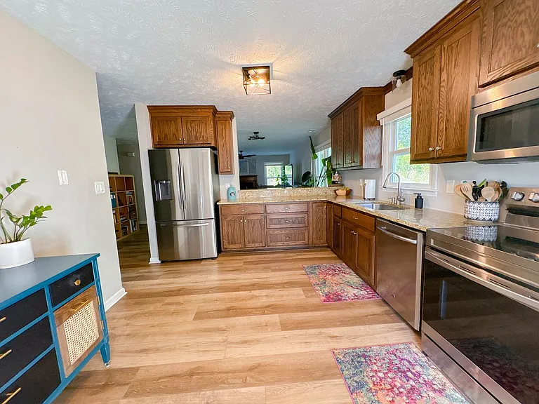 5813 Bacarro Pl — Photo 4