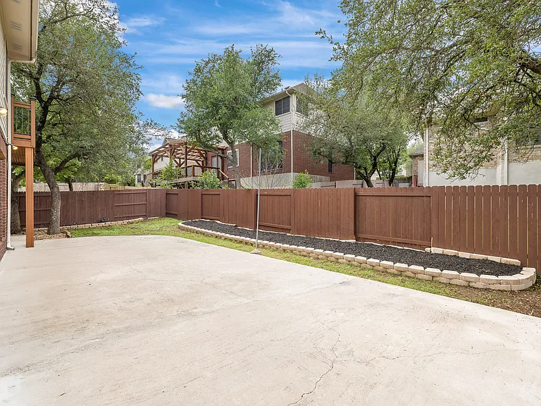 10707 Bramblecrest Dr — Photo 25