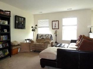14520 Patriot Square Dr W, Plainfield, IL 60544