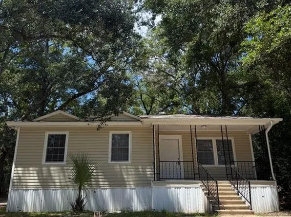 768 California Street, 768 California St #1, Tallahassee, FL 32304