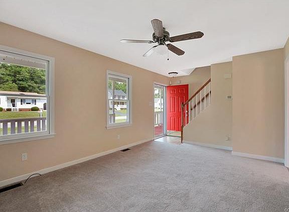 4th image of 25513 Walkers Landing Ct