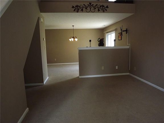 4th image of 6639 Dunsdin Dr