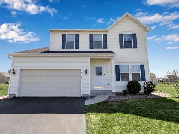 6418 Dedi Dr, Lockport, NY 14094