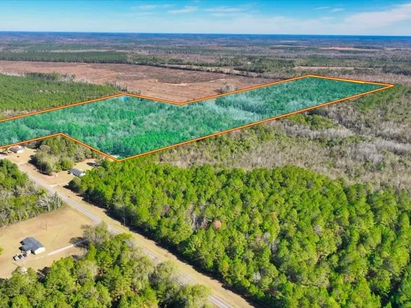 1549 Buckeye Rd, Tennille, GA 31089