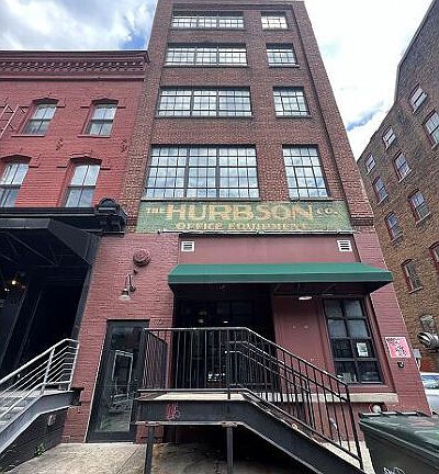 2nd image of 110 Walton St APT 202