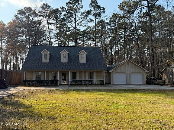 2nd image of 167 Crawford Camp Ln