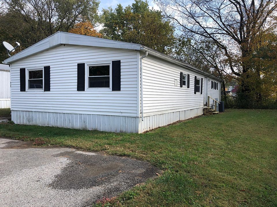 2nd image of 325 Jordan Dr