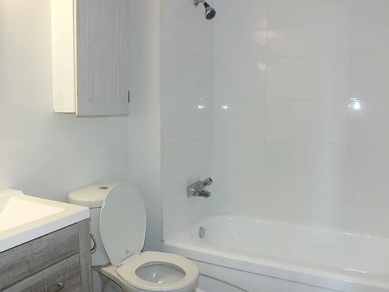 305 Presland Rd — Photo 15