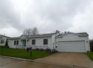 7170 Rippling Brook Ln #R-7, Mentor, OH 44060