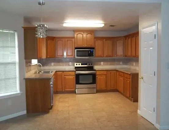 311 Nederland Ave — Photo 7