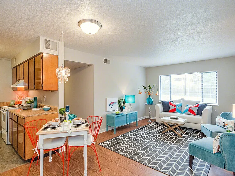 Forest Pointe — Photo 105