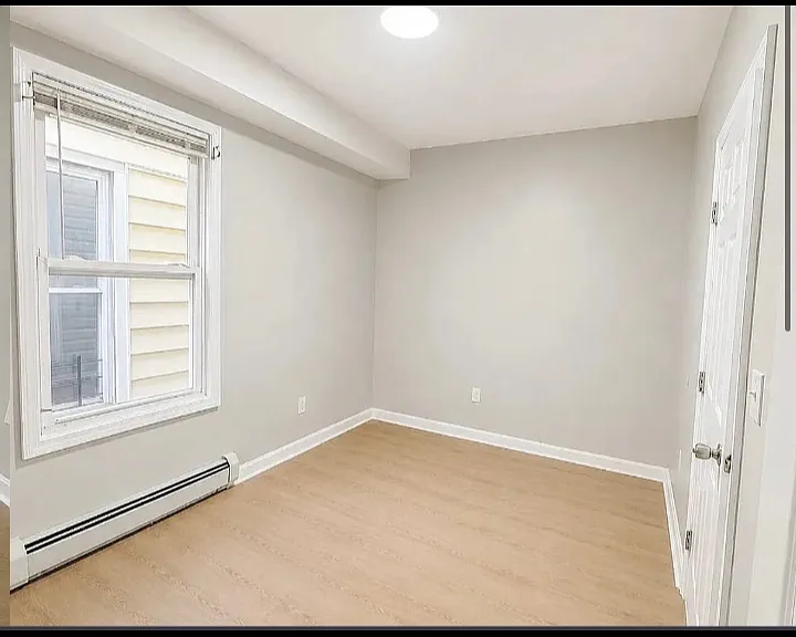 62 N 6th St #2L — Photo 6