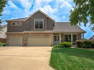 1709 Aspen Ln, Excelsior Springs, MO 64024